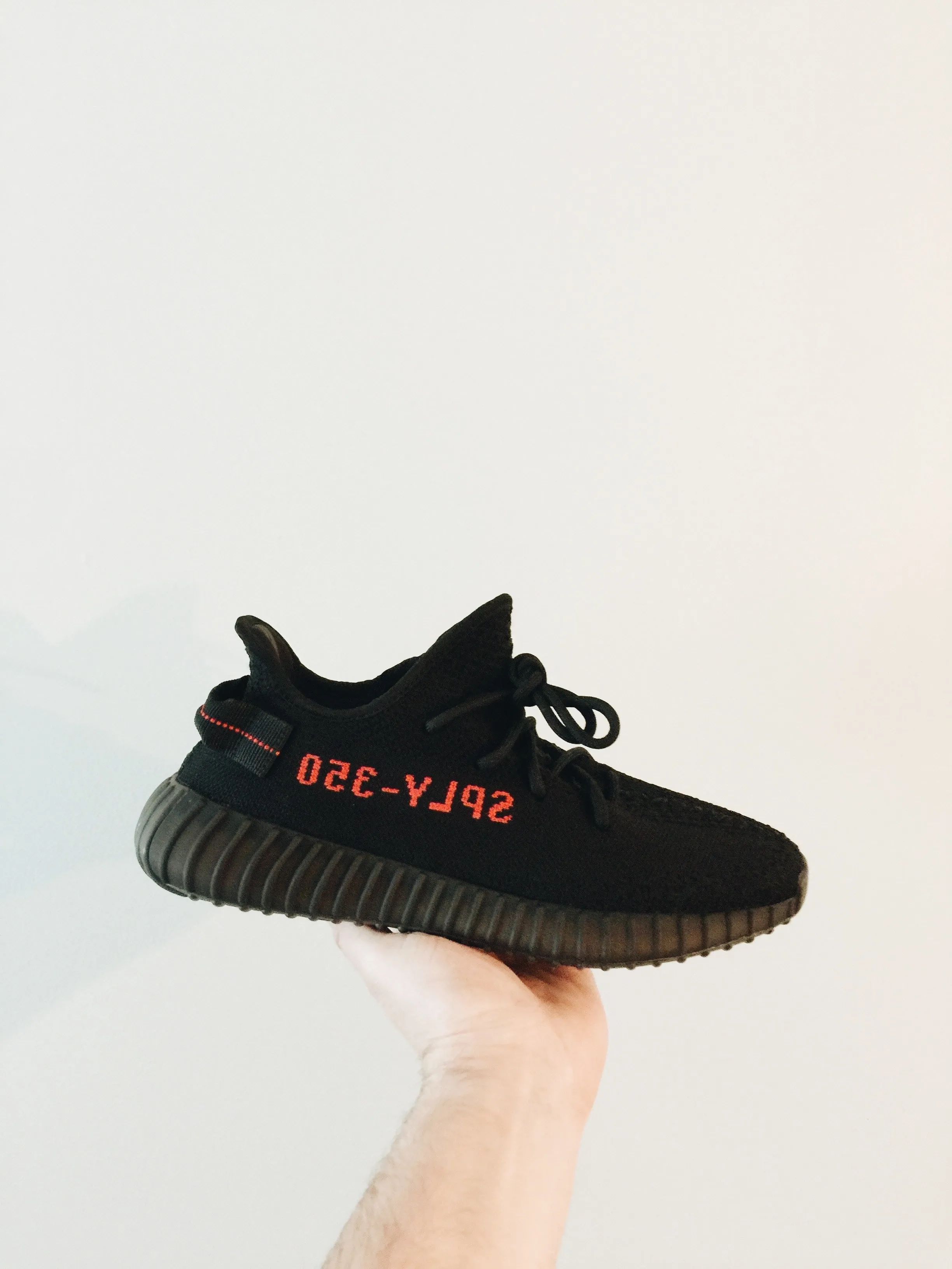All Black Ultralisk-Max® PowerLift Sneakers