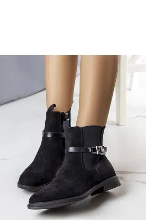 Black insulated classic ankle boots