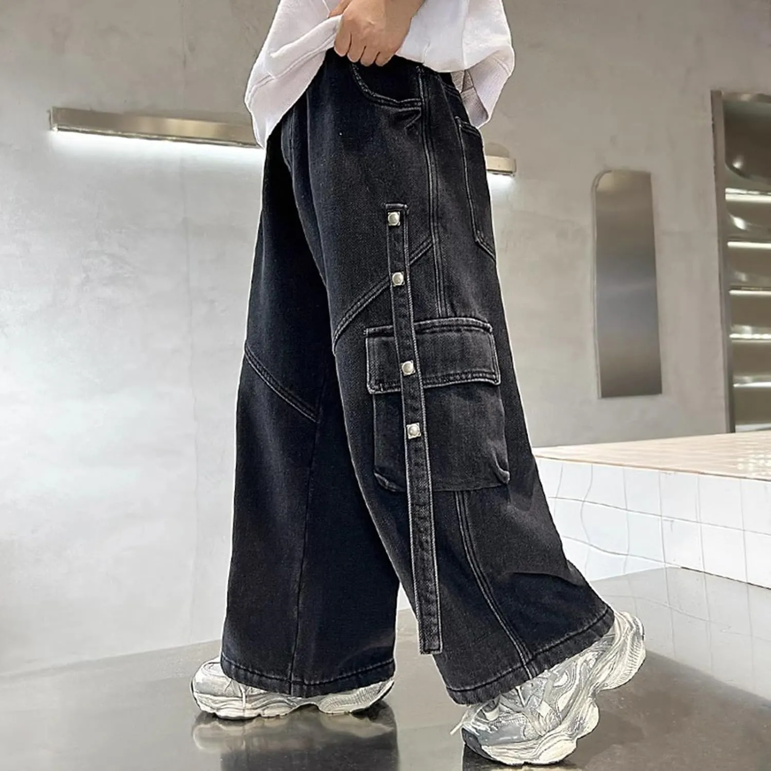 Boys Loose Jeans for Spring Summer and Autumn Medium and Large Children's Personalized How to Pair Outfits