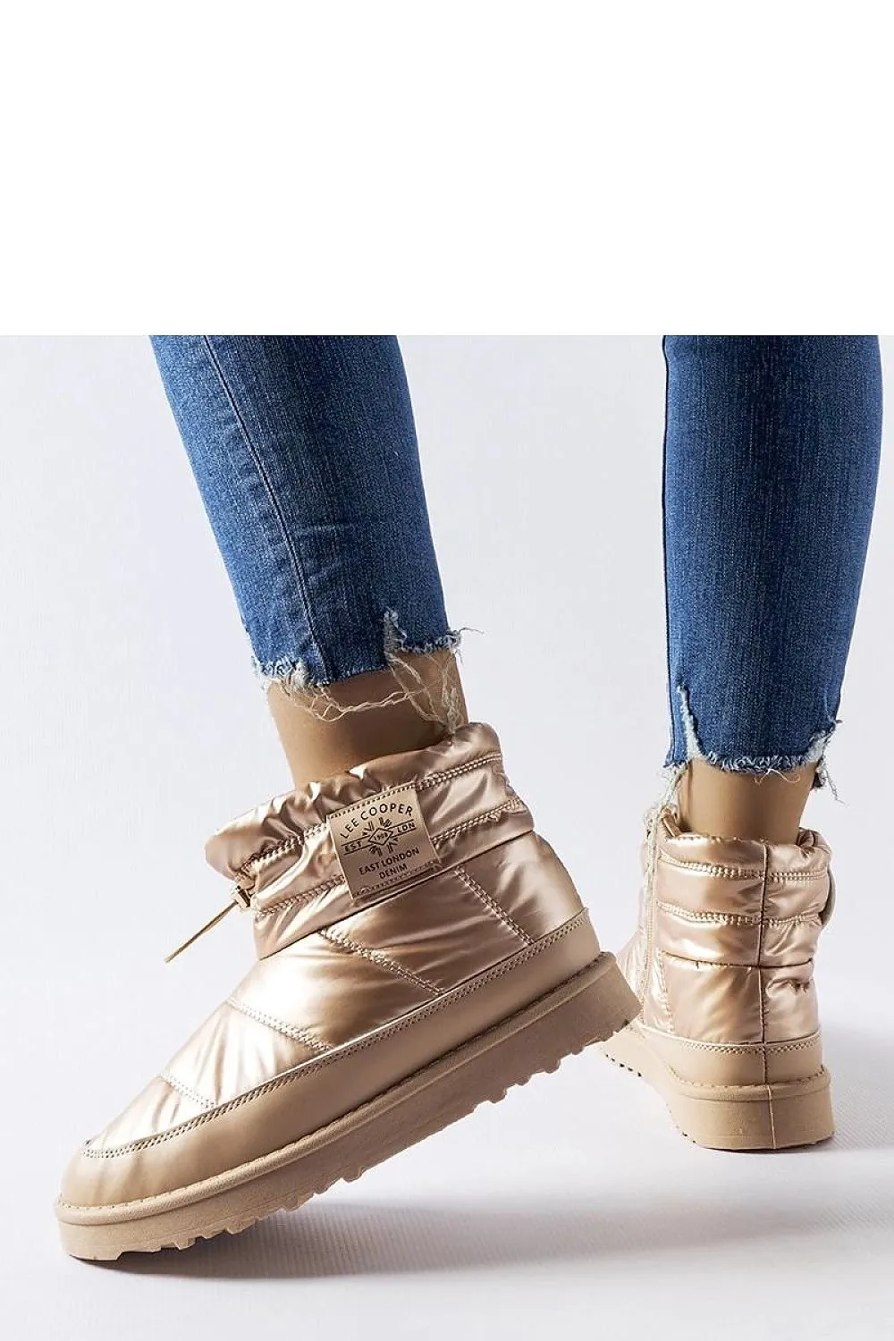 Gold Lee Cooper snow boots