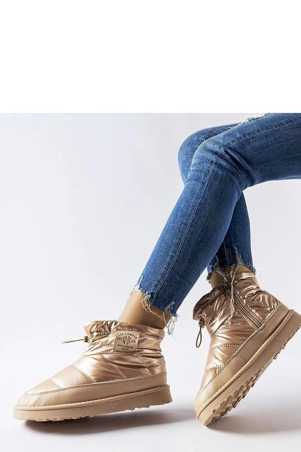 Gold Lee Cooper snow boots