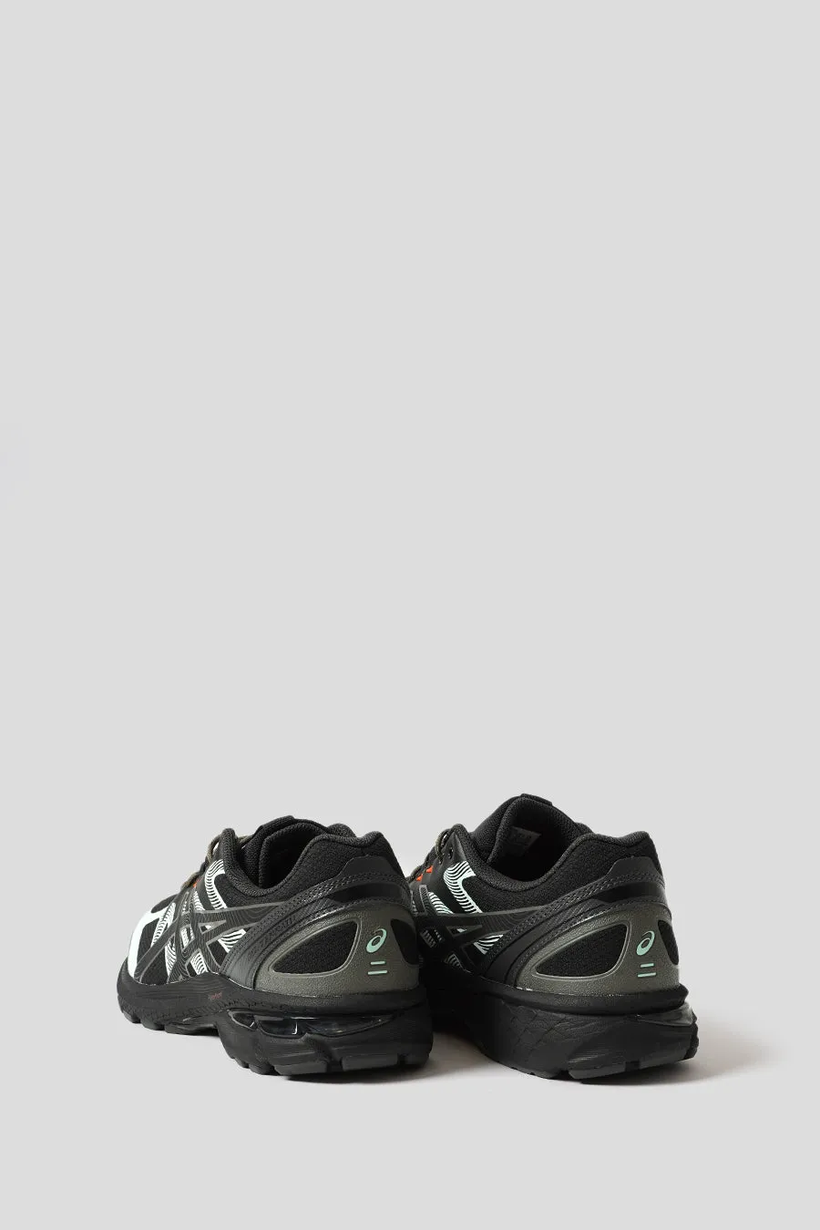 SNEAKERS GEL-TERRAIN BLACK ET TRUFFLE GREY