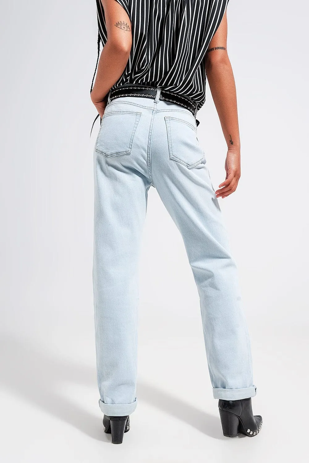 Straight Leg Jeans In Vintage Lightwash