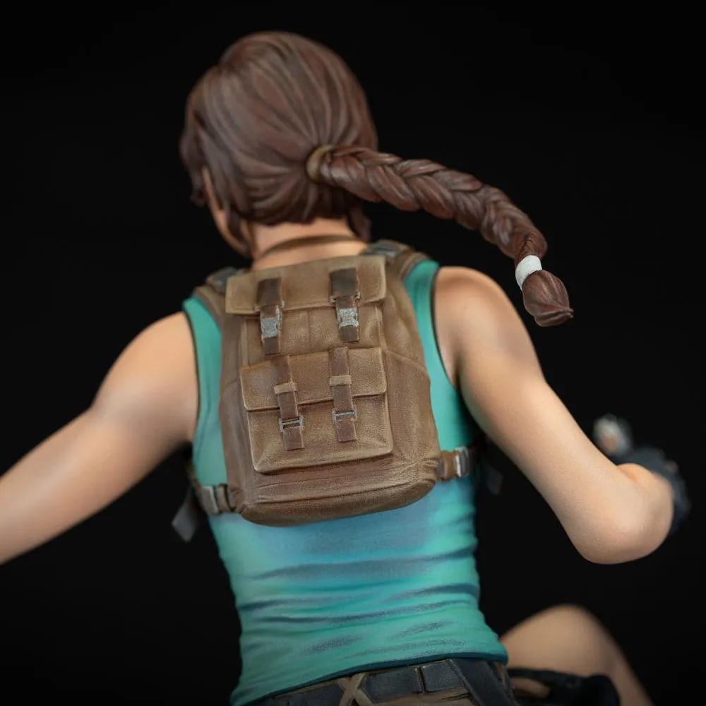 Tomb Raider PVC Statue Lara Croft 24 Cm