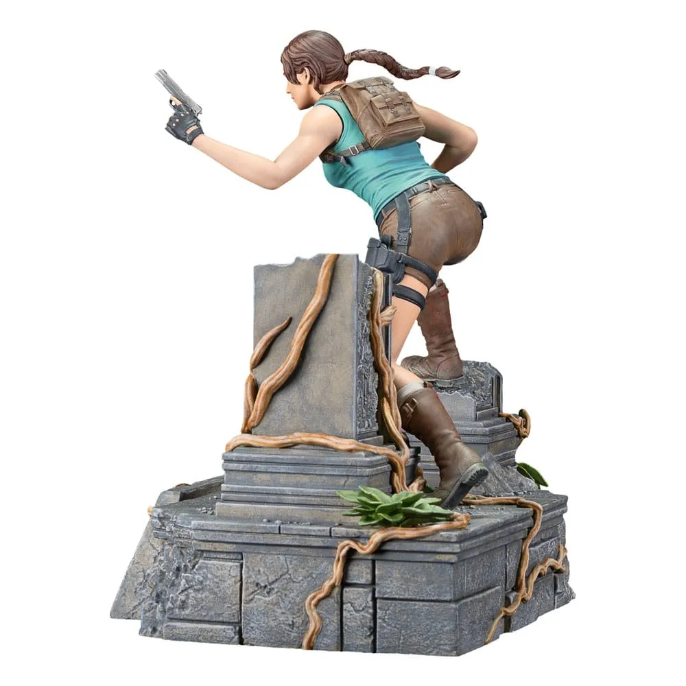 Tomb Raider PVC Statue Lara Croft 24 Cm