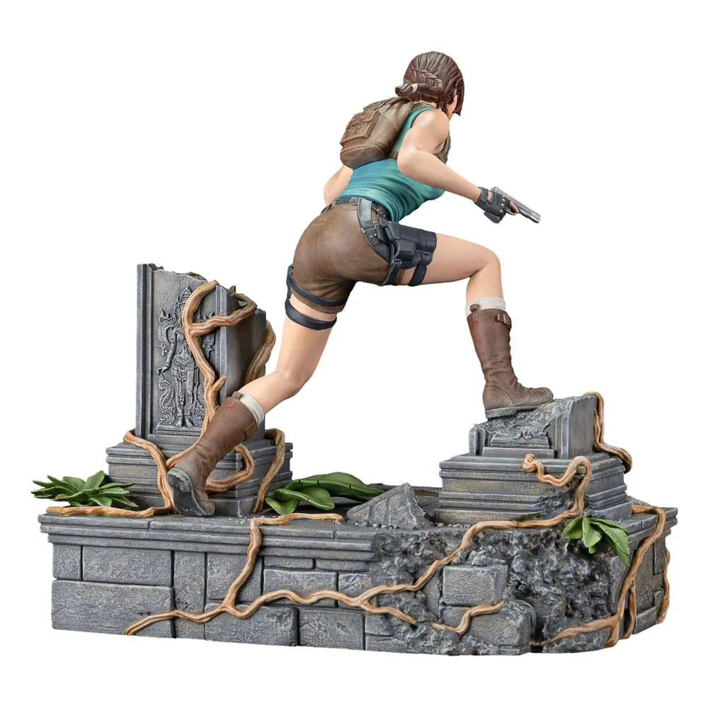 Tomb Raider PVC Statue Lara Croft 24 Cm