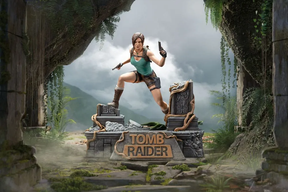Tomb Raider PVC Statue Lara Croft 24 Cm