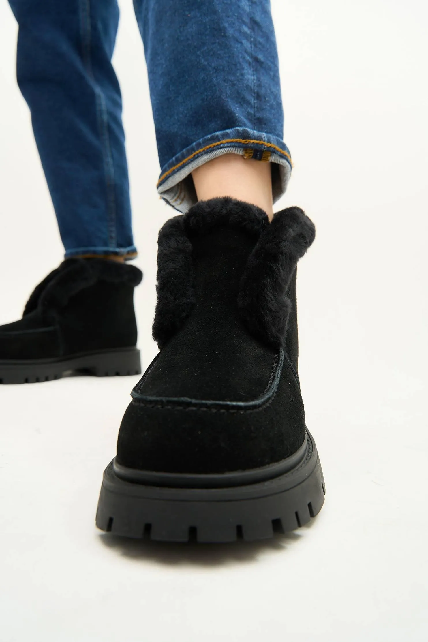 Vail Black